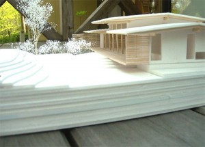 001_rt02b 建築士決定!家の模型もできました